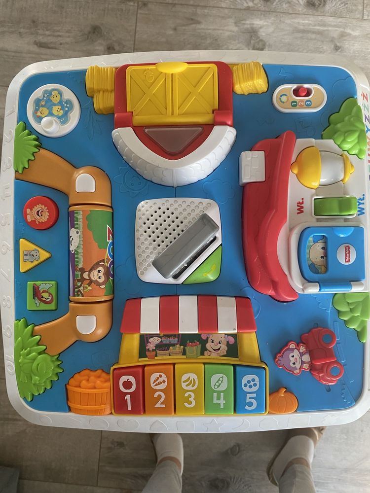 Stolik edukacyjny fisher price