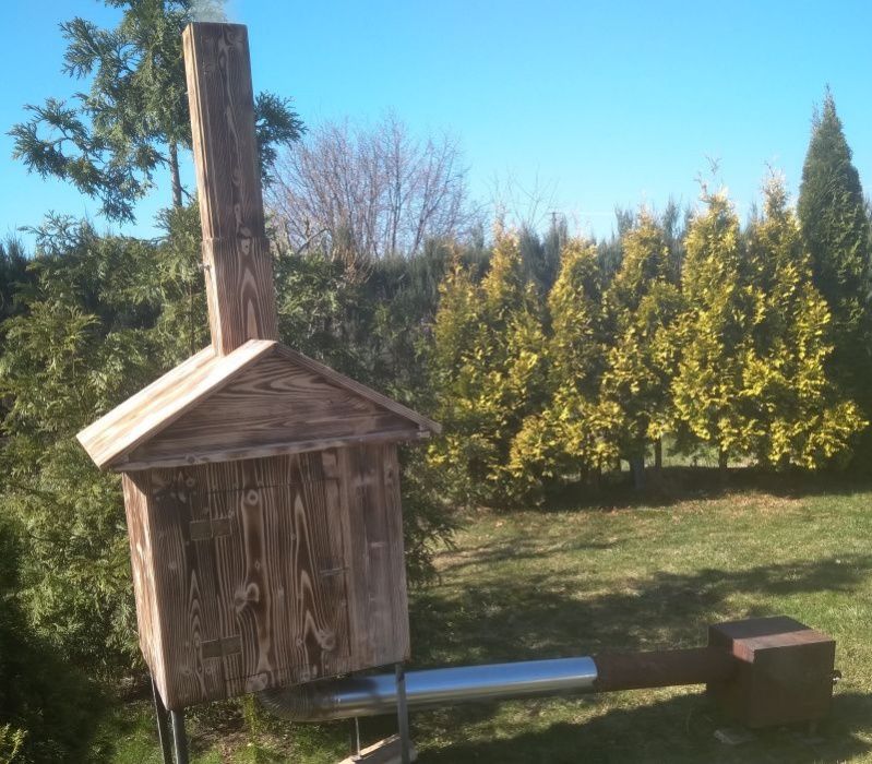 Sprzedam wędzarnię drewnianą, jak na foto