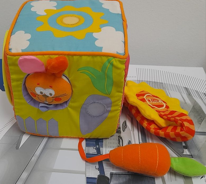 Cubo para bebé Chicco