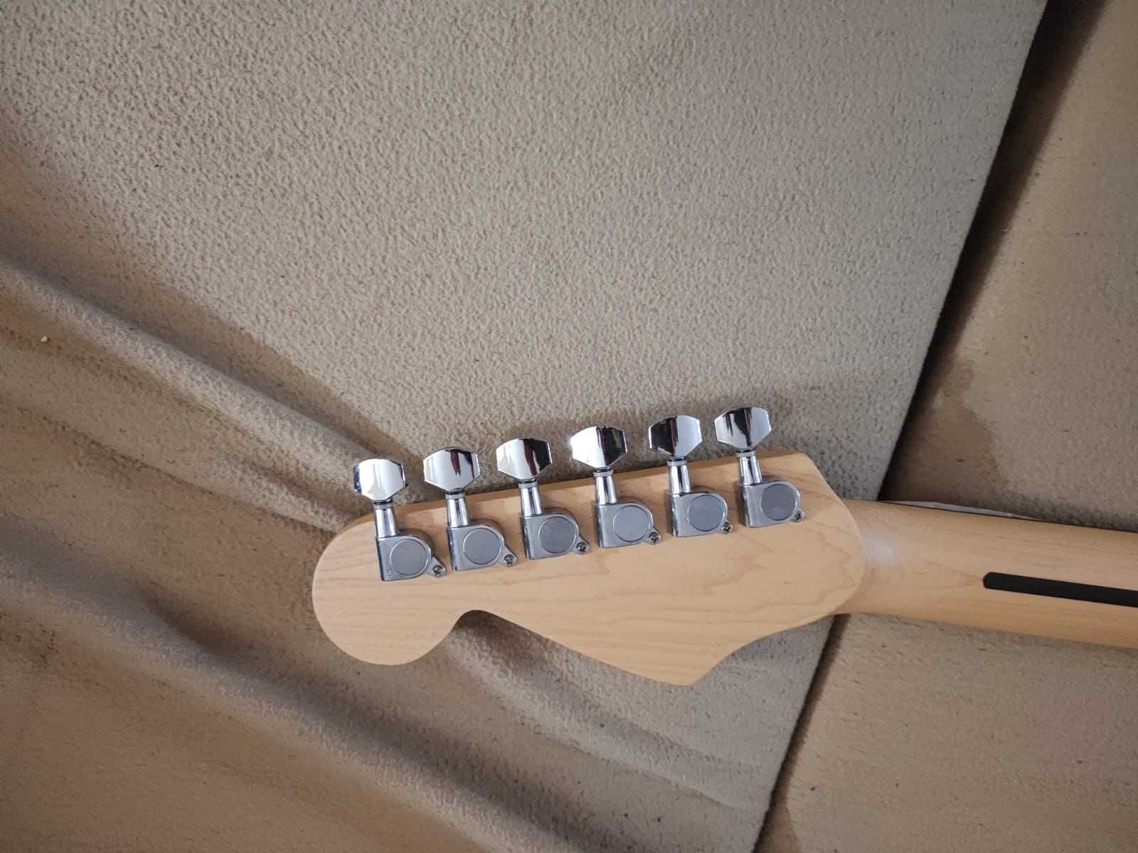 Guitarra - Praticamente Nova
