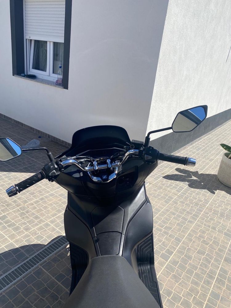 Honda Pcx 125.