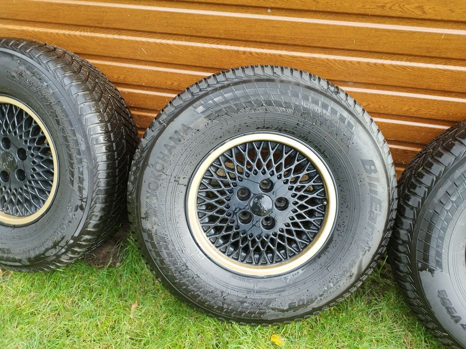 Koła Jeep Grand Cherokee Yokohama BluEarth Winter 265/70R15