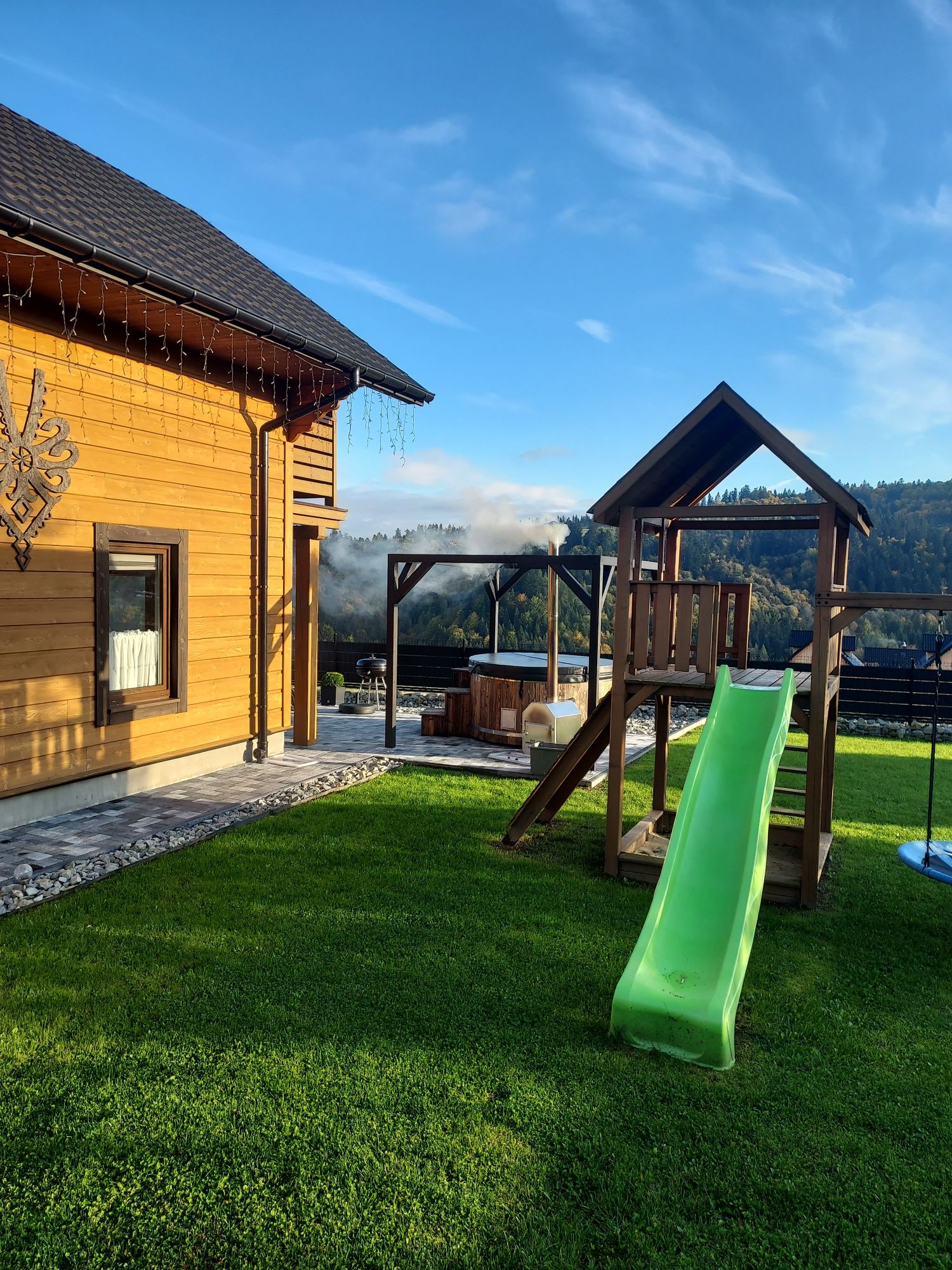 Domek, domki z widokiem na Pieniny, Tatry i jezioro Czorsztyńskie