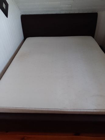Łóżko tapicerowane ekoskora brązowa 160*200