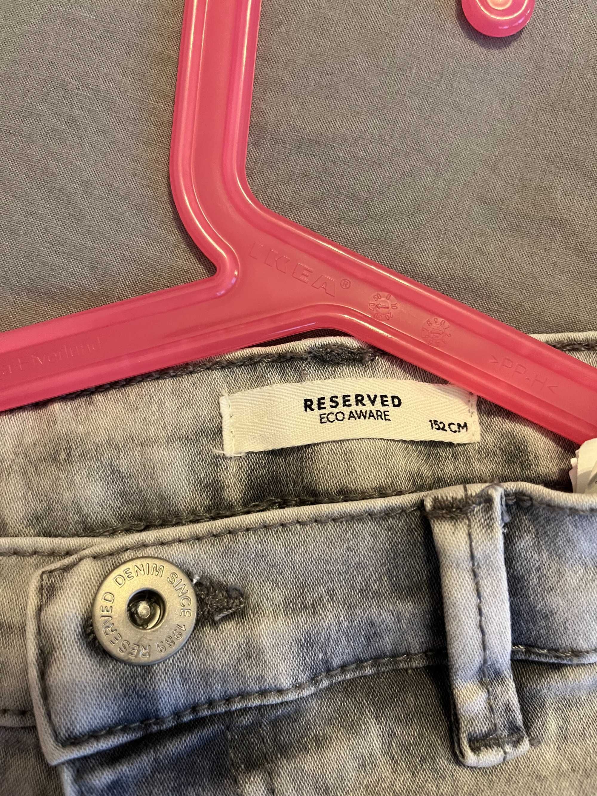 Spodnie jeans Reserved rozmiar 152