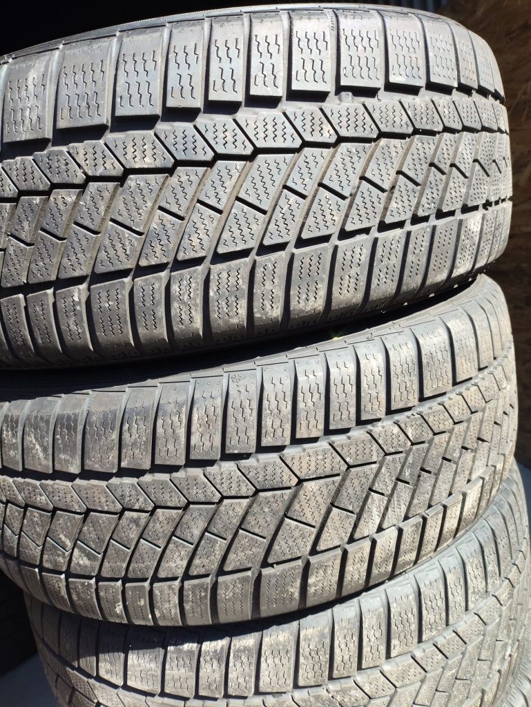 4x opona zima komplet 205/55/17 Continental ContiWinterContact Ts830p
