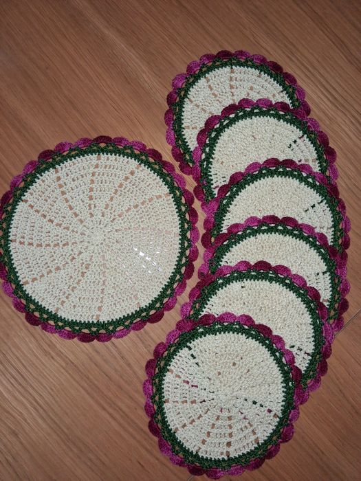 Podkładki robione na szydełku