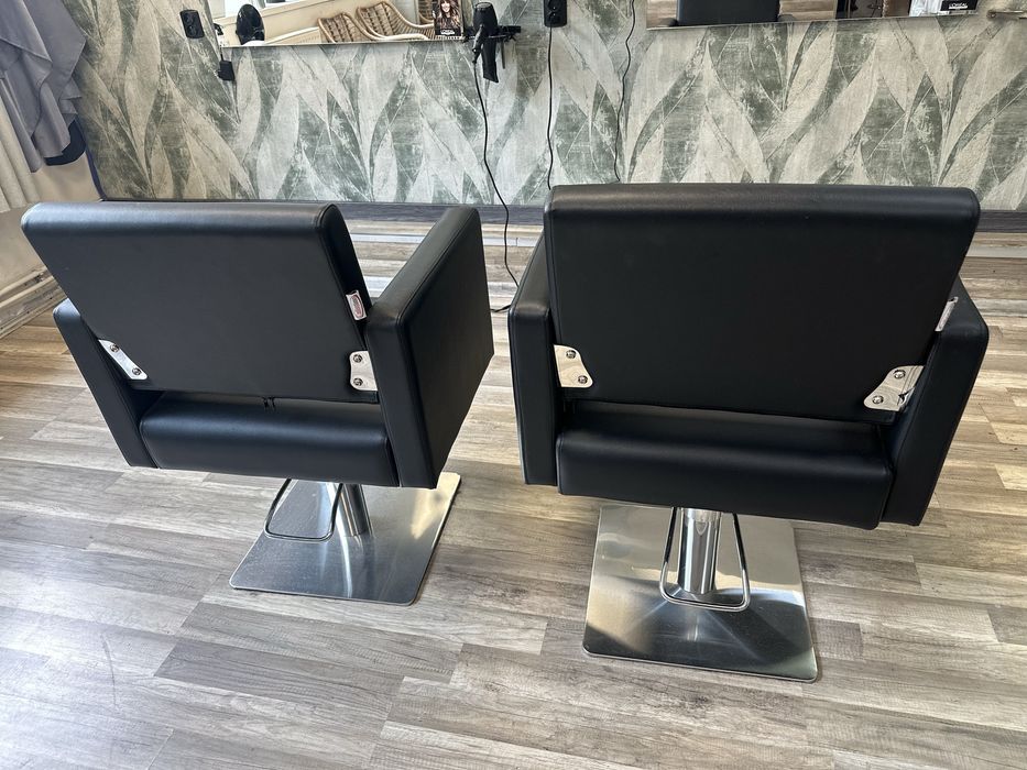 Fotele fryzjerskie oraz myjka
