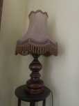 Lampa salonowa , drewniana, antyk .