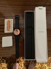 Смарт часы Samsung Watch4