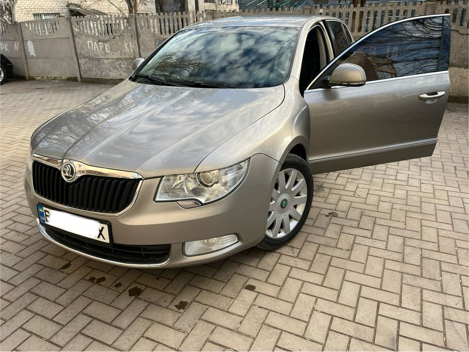 Продаж Skoda SuperB 2, двигун 2.0 TDI, 2008 рік