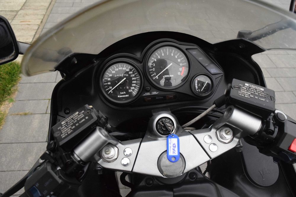 Kawasaki ZZR 1100 piękny stan, cały oryginał, 1 ręka, książka, z DE***
