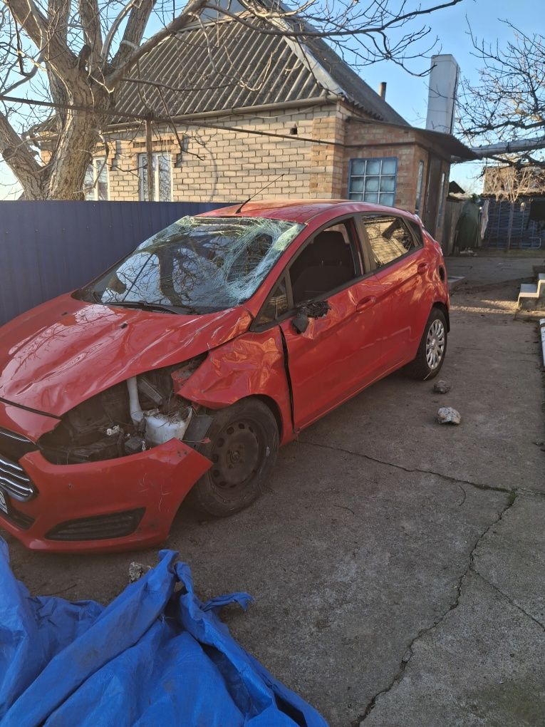 Продам своє авто після ДТП