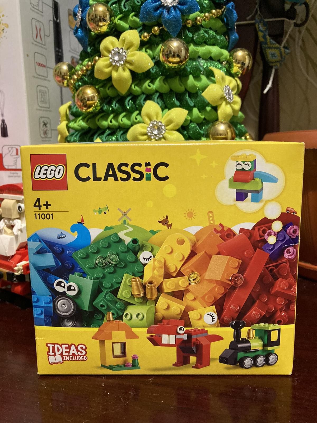 Продам конструктор LEGO Classic 11001
