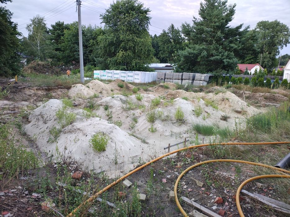 Sprzedam działkę budowlaną z projektem i pozwoleniem na budowę