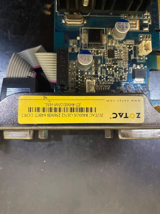 Видеокарта Zotac 8400GS
