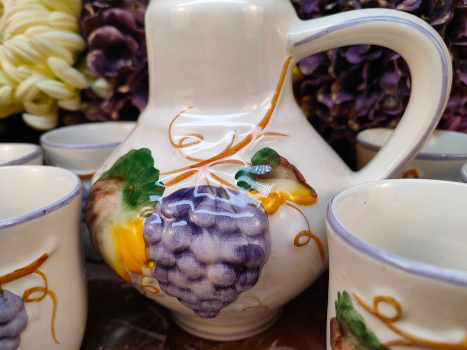 Ręcznie malowany dzbanek z kubeczkami - Liście i kiście winogron