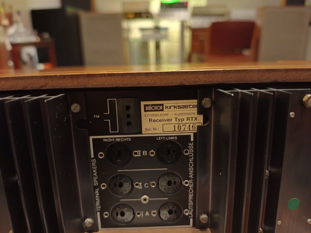 Kirksaeter RTX6000 jak Tandberg Sansui Marantz