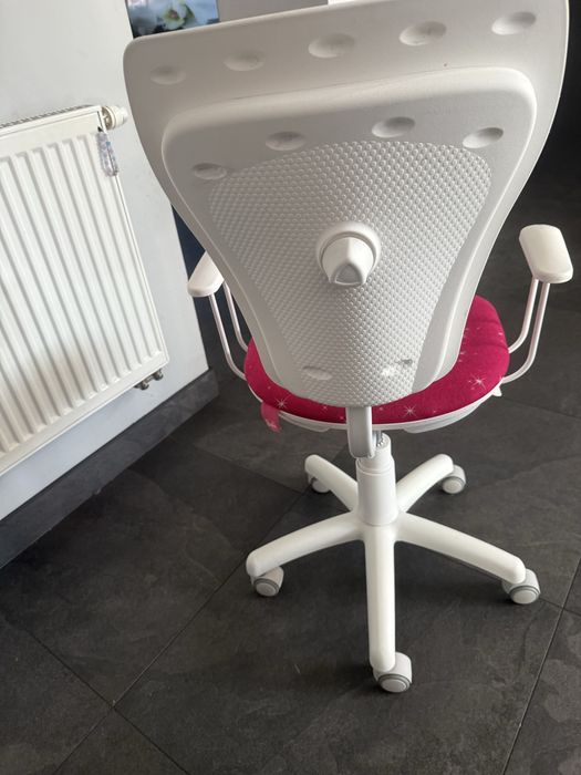 Fotel krzesło krzesełko obrotowe barbie