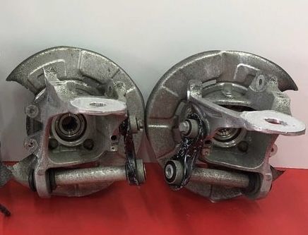 Цапфа задняя правая левая BMW X5 E70 кулак БМВ Х5 Е70 ступица Шрот