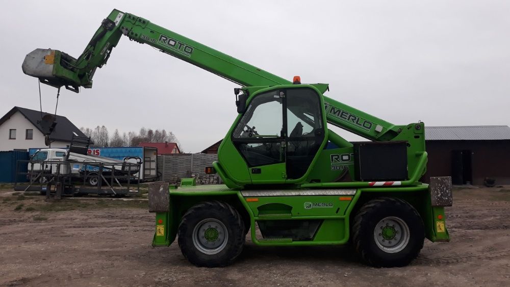 wynajem ładowarek teleskopowych Merlo JCB ładowarki Manitou obrotowe..