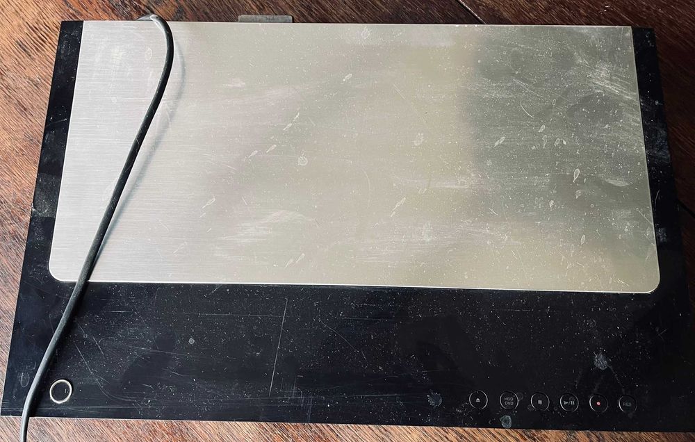 USZKODZONA nagrywarka LG RH200MH - HDD Recorder + pilot do niej