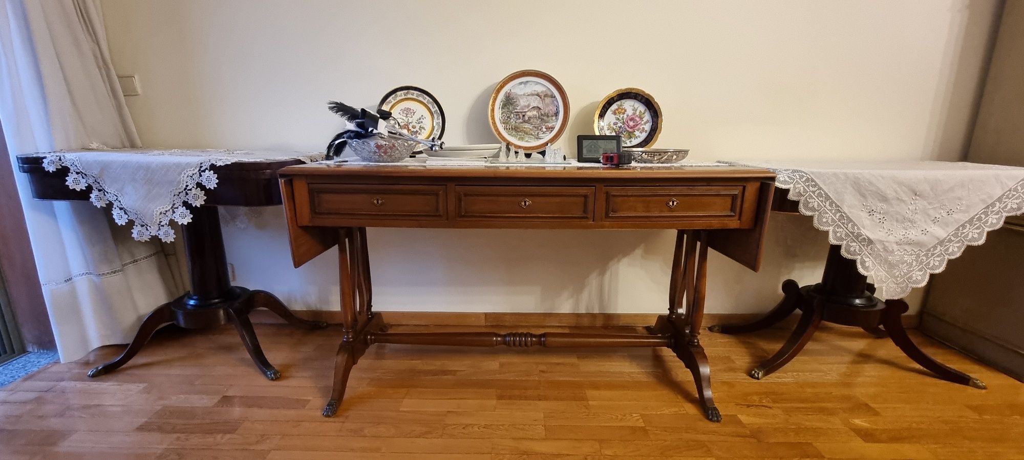 Mesa escrivaninha, anos 60