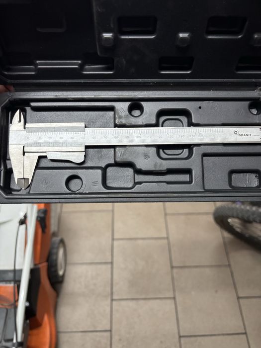 Narzedzia  elektryczne , na baterie