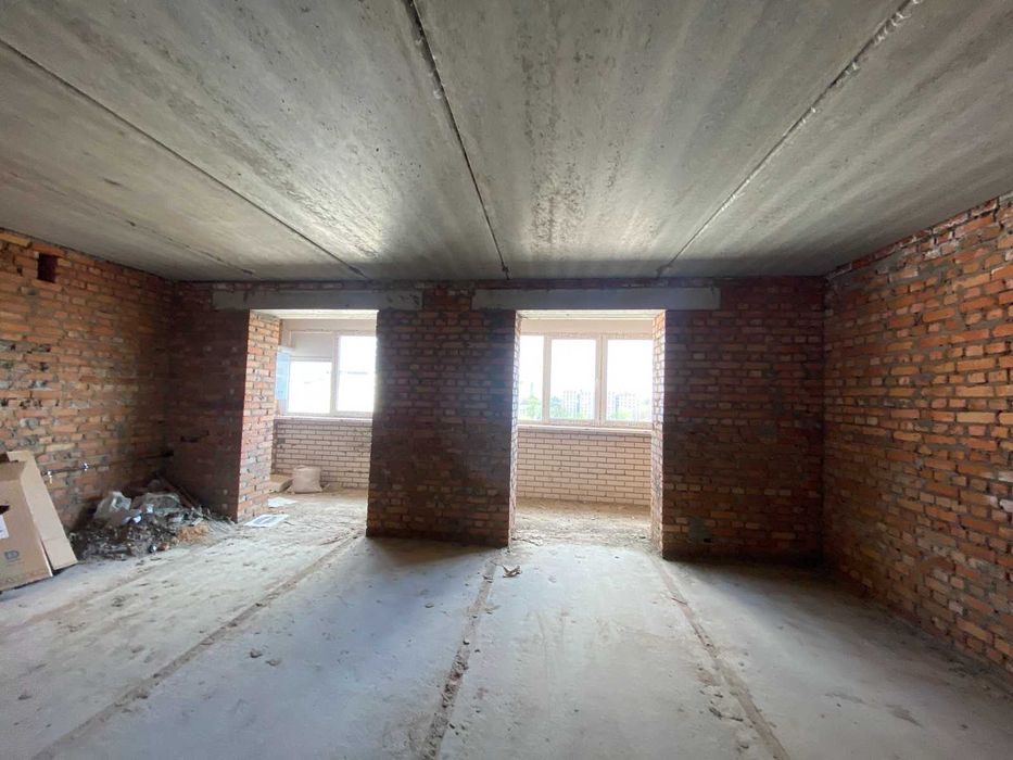 Продаж 2к квартири Південно-Захід SL