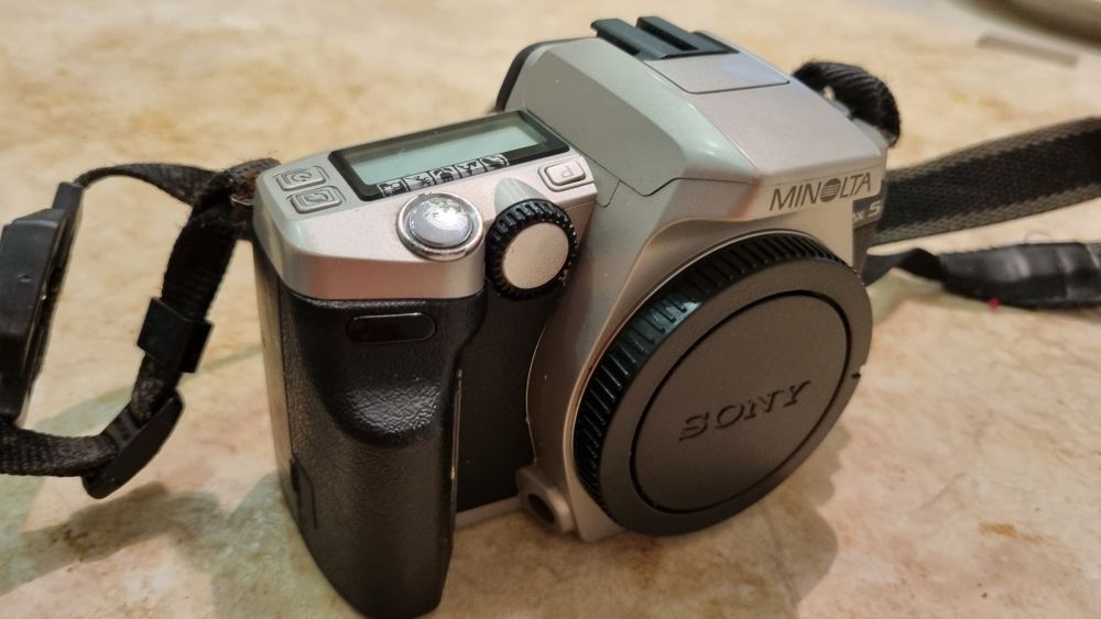 Продам фотоапаратMinolta DYNAX 5