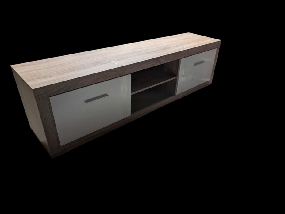 Sprzedam biurko i szafkę RTV