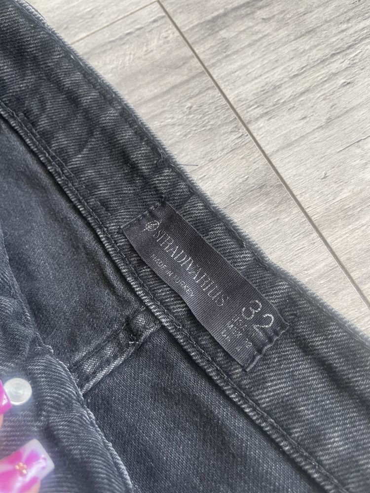 jeansy straight leg prosta nogawka czarne stradivarius 32 xs