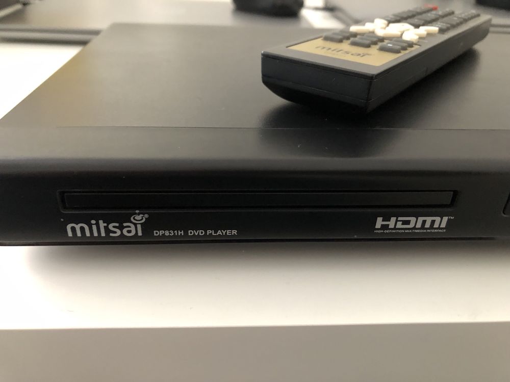 Leitor de DVD Mitsai em excelente estado