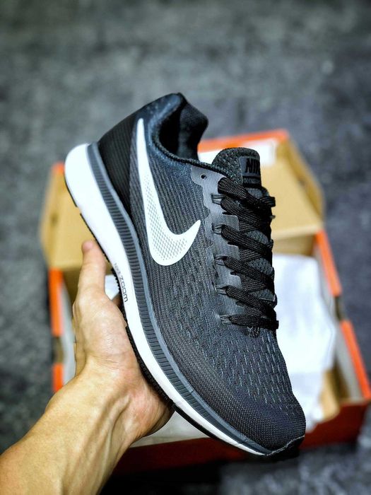 "Buty Trampki" ）Nike_Pegasus_34_Black_R.39
