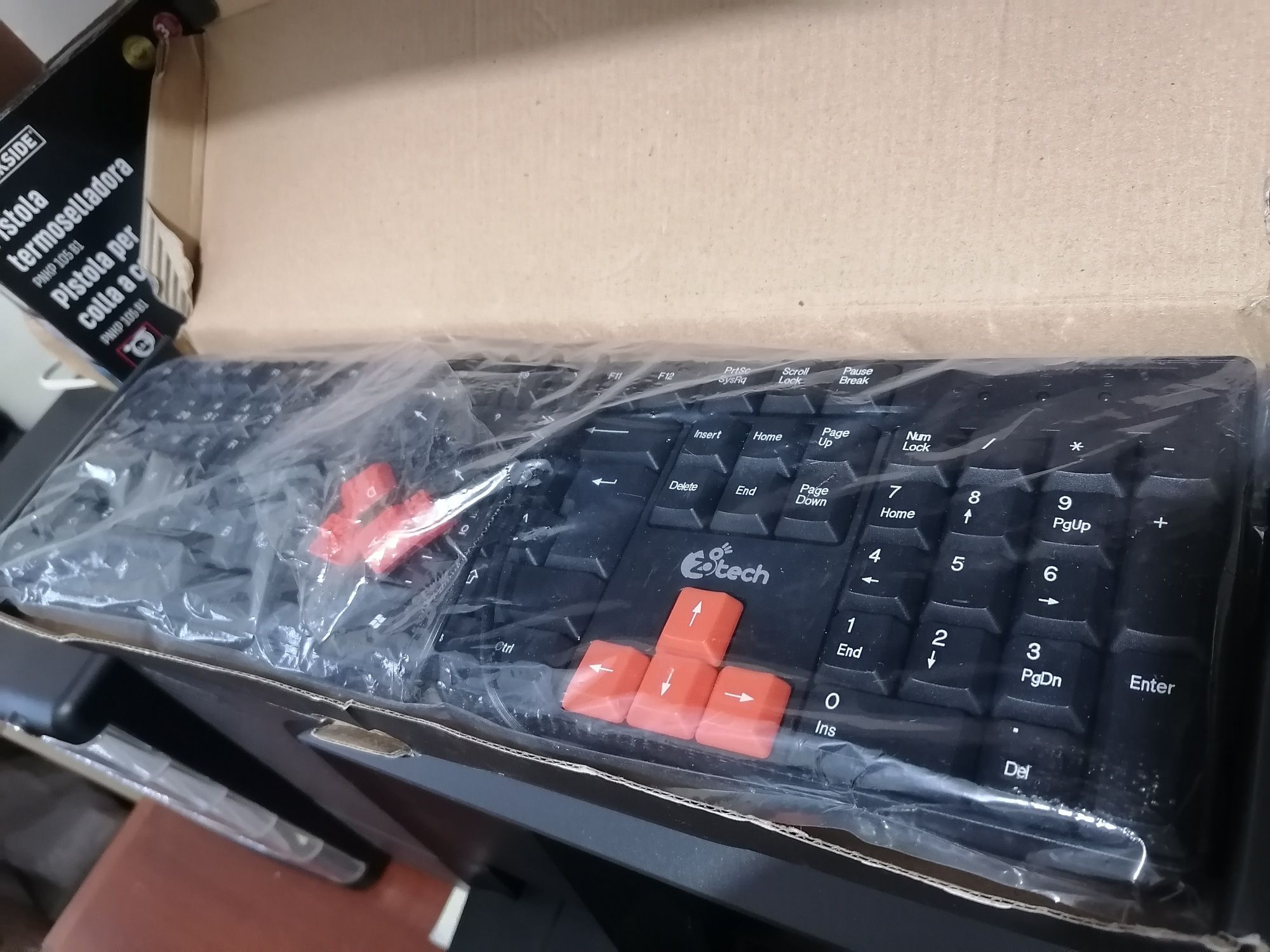 Teclado PC novo!