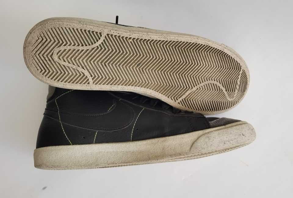 Ténis Nike Blazer Mid 77