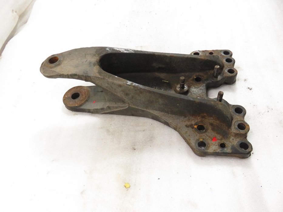 Wspornik Mocowanie Półresora Scania R I