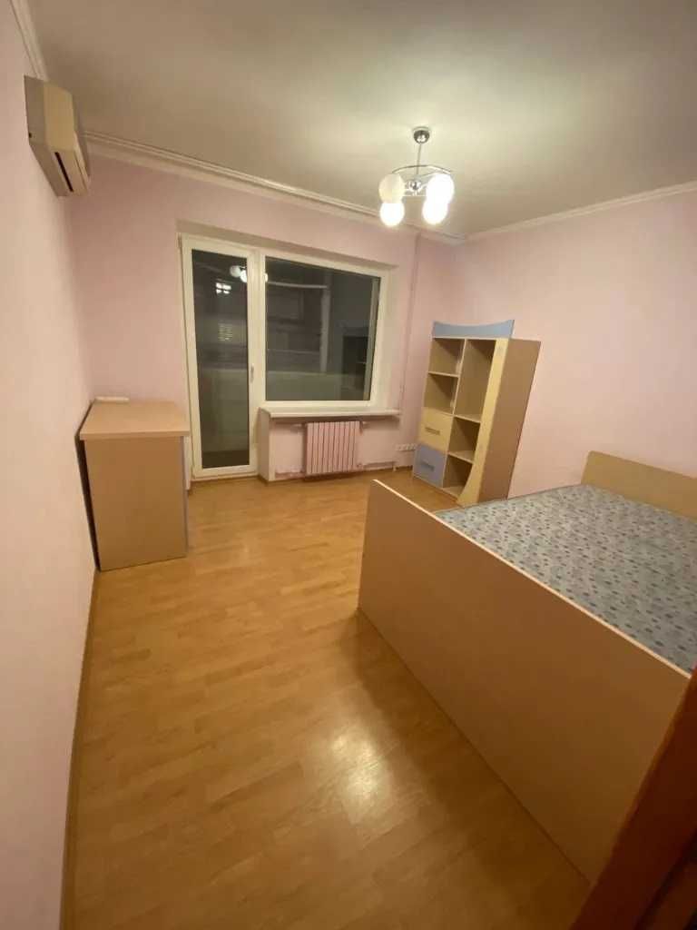 Продам бульшую, теплую 3 победа 6.Фанатзия