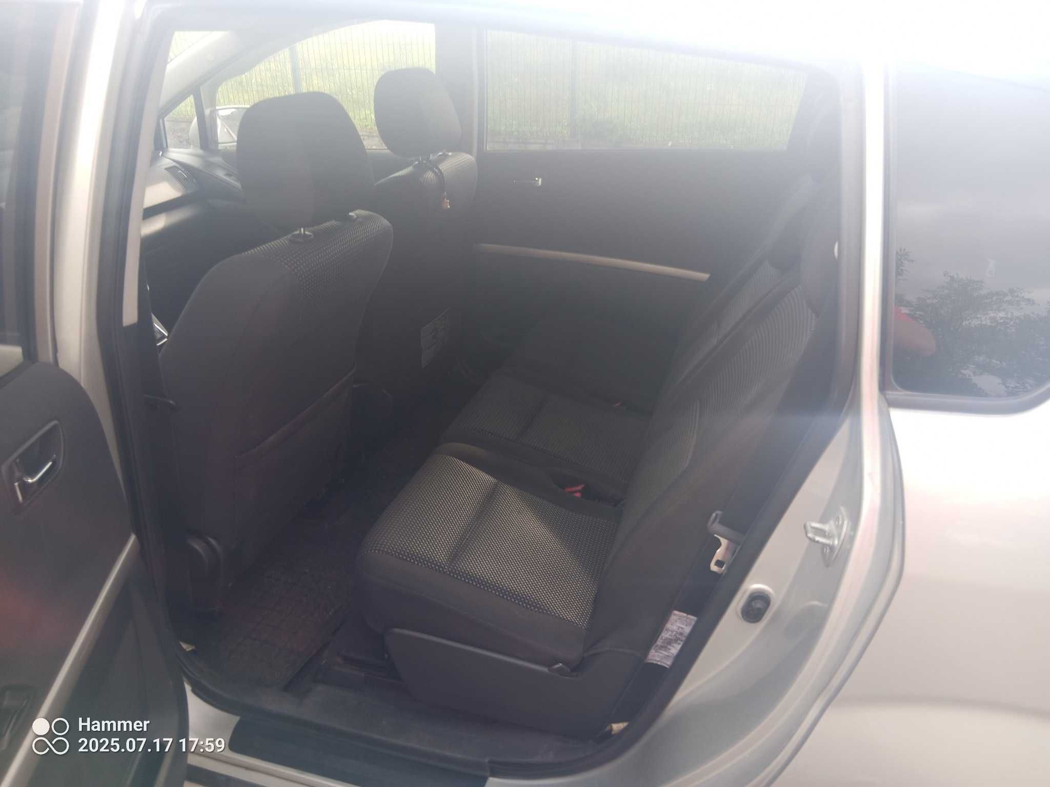 Toyota Corolla Verso 2.2 DIESEL 177KM