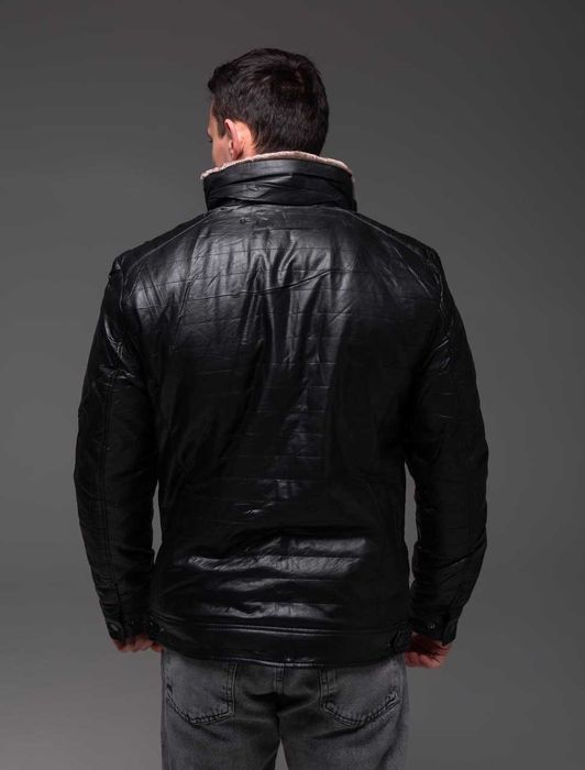 Зимова чоловіча шкіряна куртка на хутрі