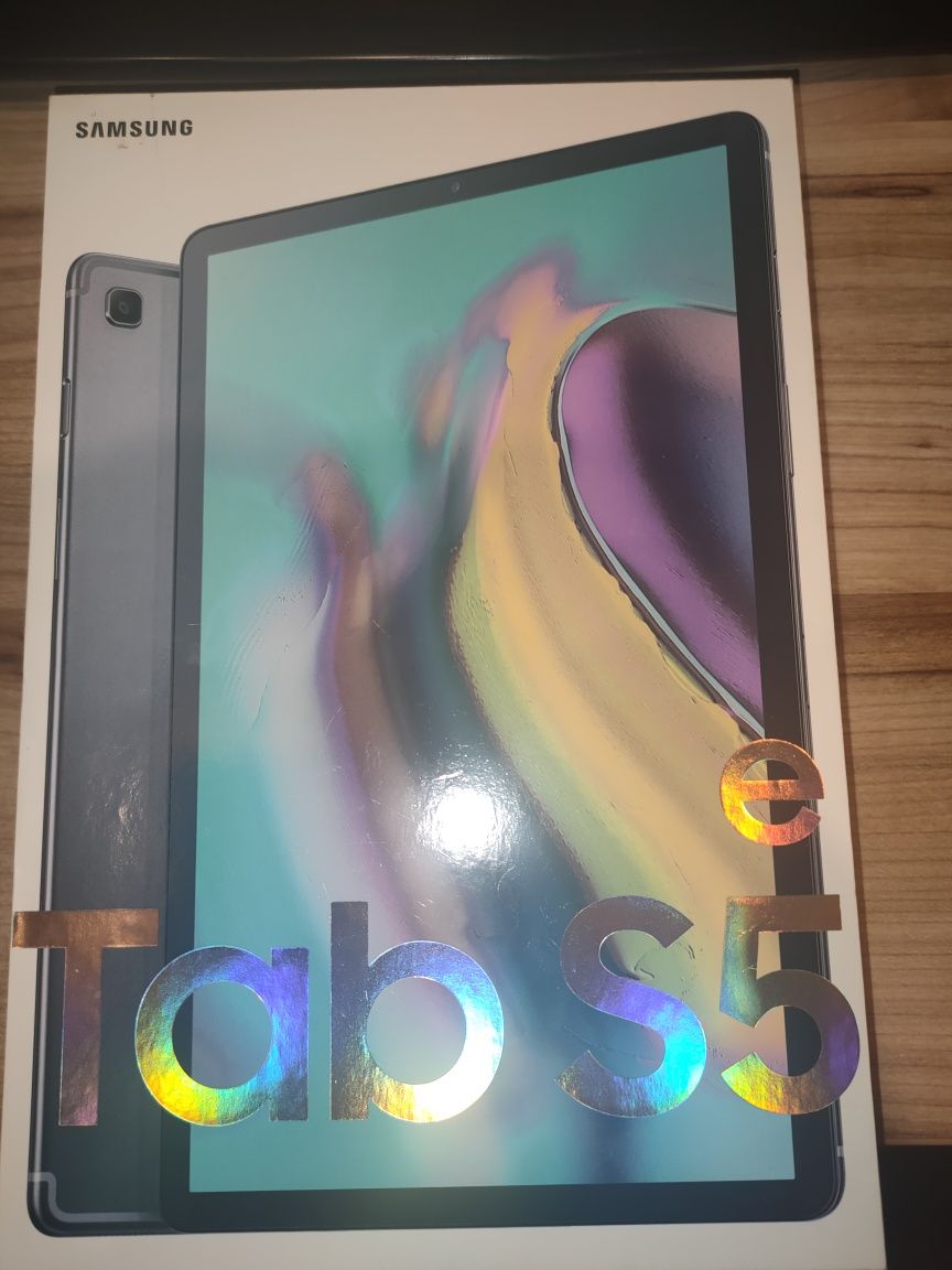 Samsung TAB S5e.