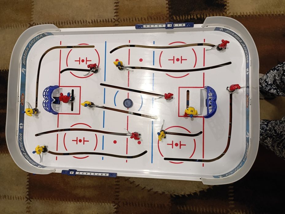 Настільний хокей для хлопчиків