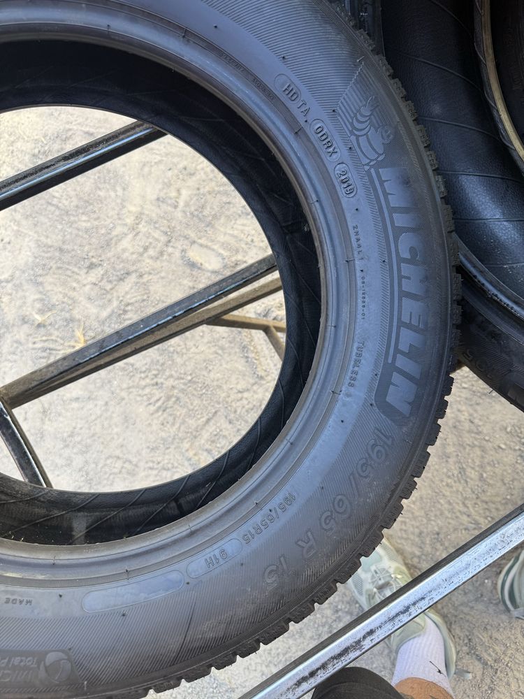 Шины Бу 195 65 R 15 Michelin Cross Climate комплект всесезон