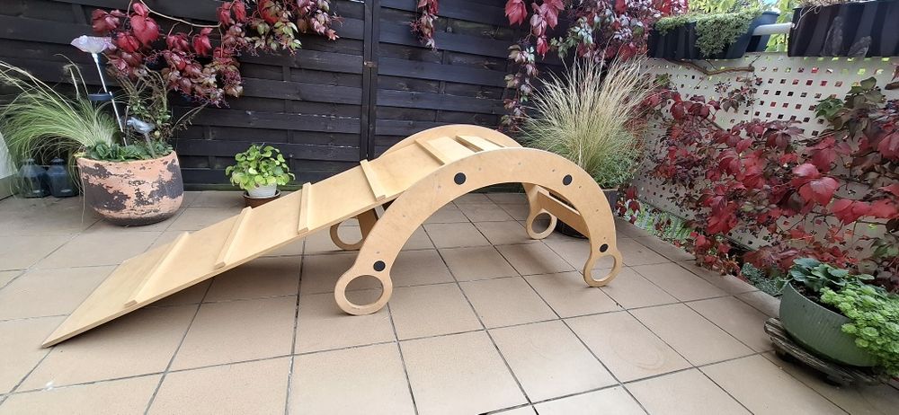 Bujak drewniany że zjeżdżalnią