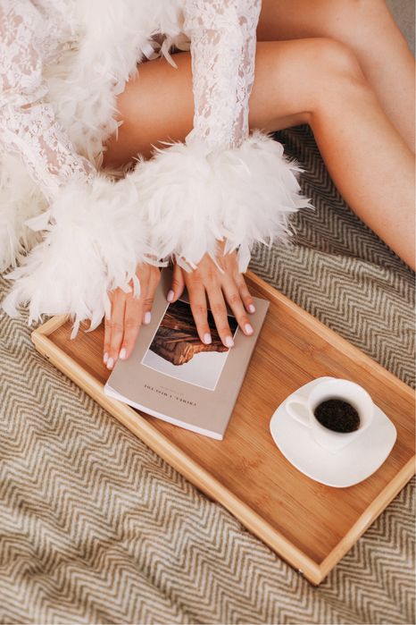 Халатик з пірʼячком