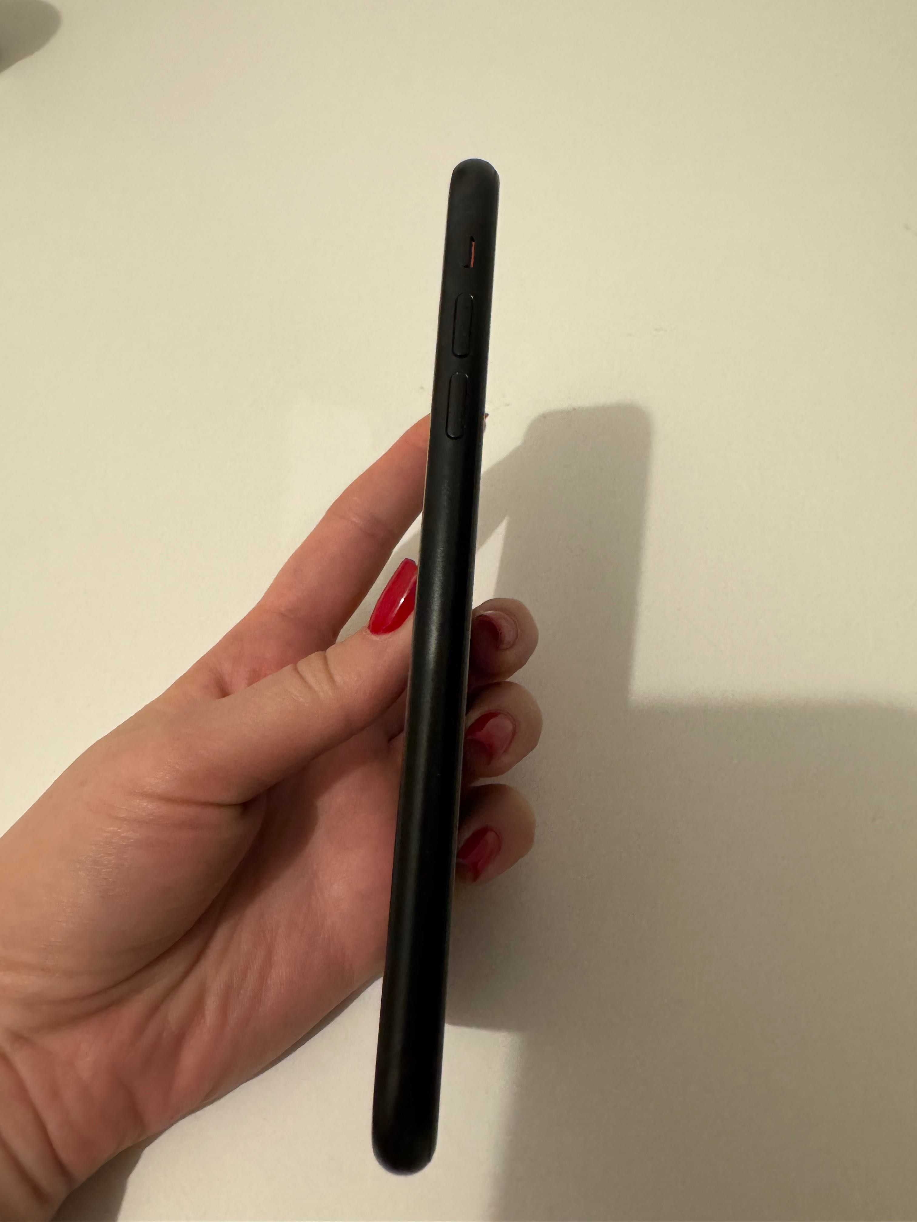 Apple IPhone XR 4/64