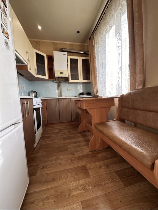 Продам 2-х комн.кв+ сарай с погребом и палисадник