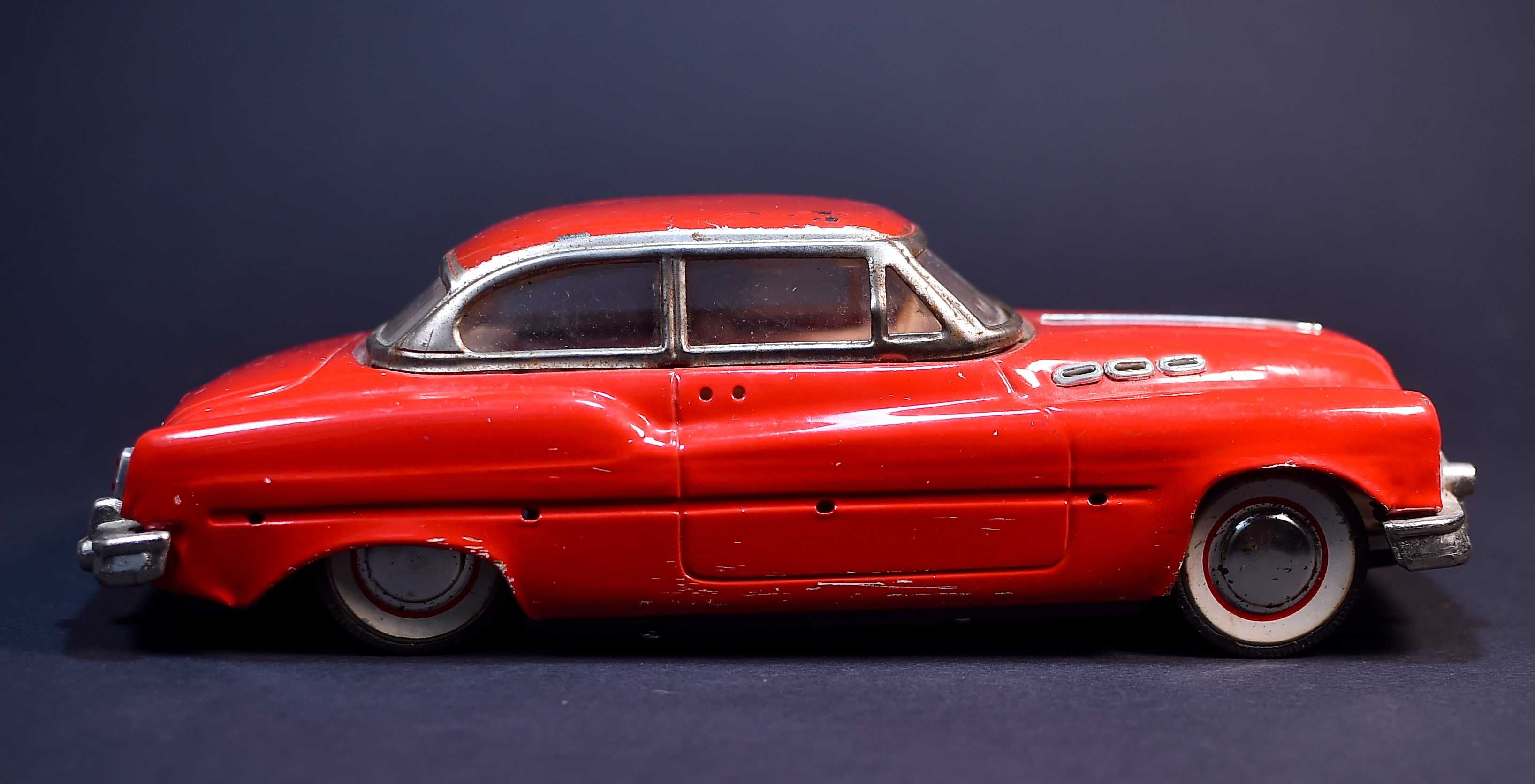 Stara Zabawka # Samochód Buick Seadan Metalowe 1950r. 1:18