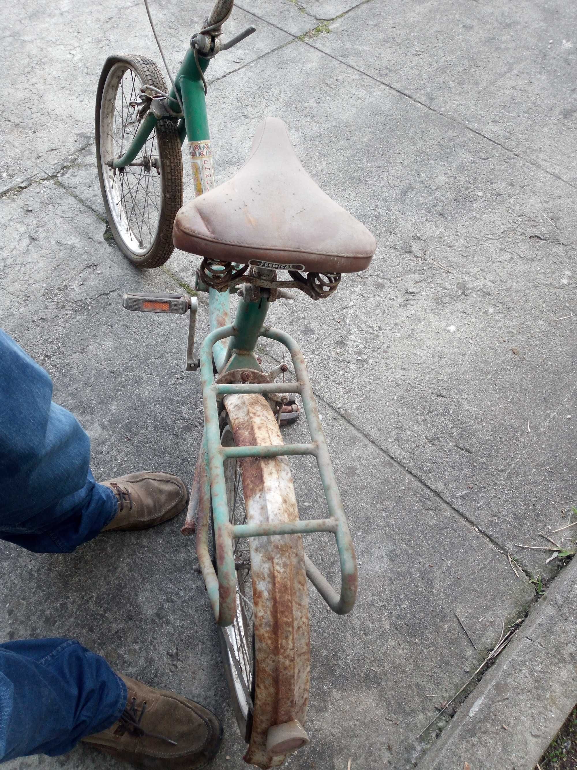 Bicicleta antiga para venda