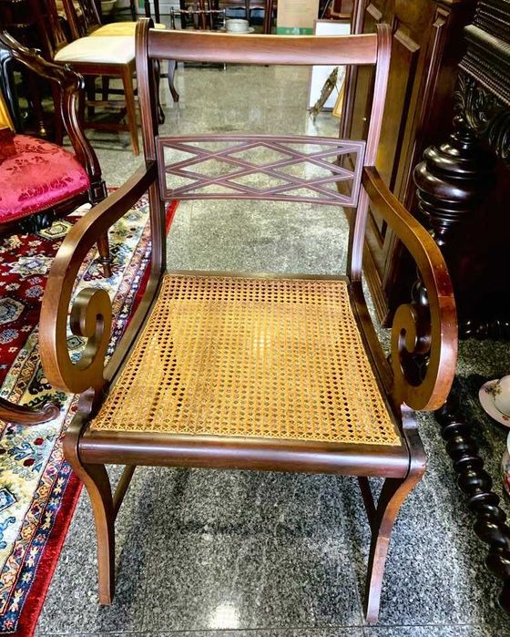 Cadeira com palhinha